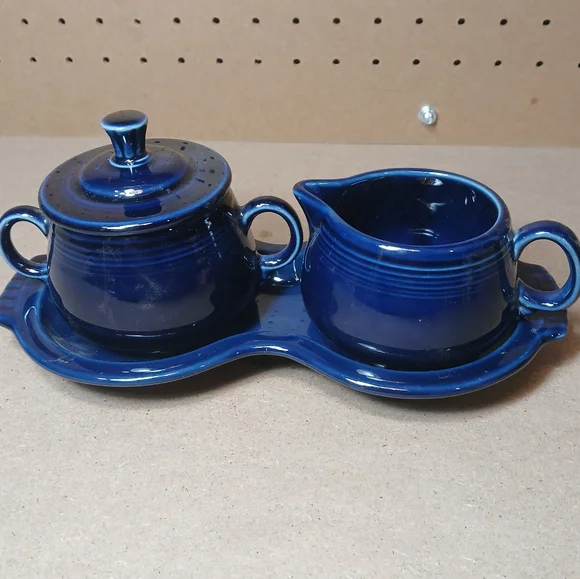 Fiesta Creamer & Sugar Set Figure 8 Tray Cobalt Blue Fiestaware HLC - Picture 3 of 6